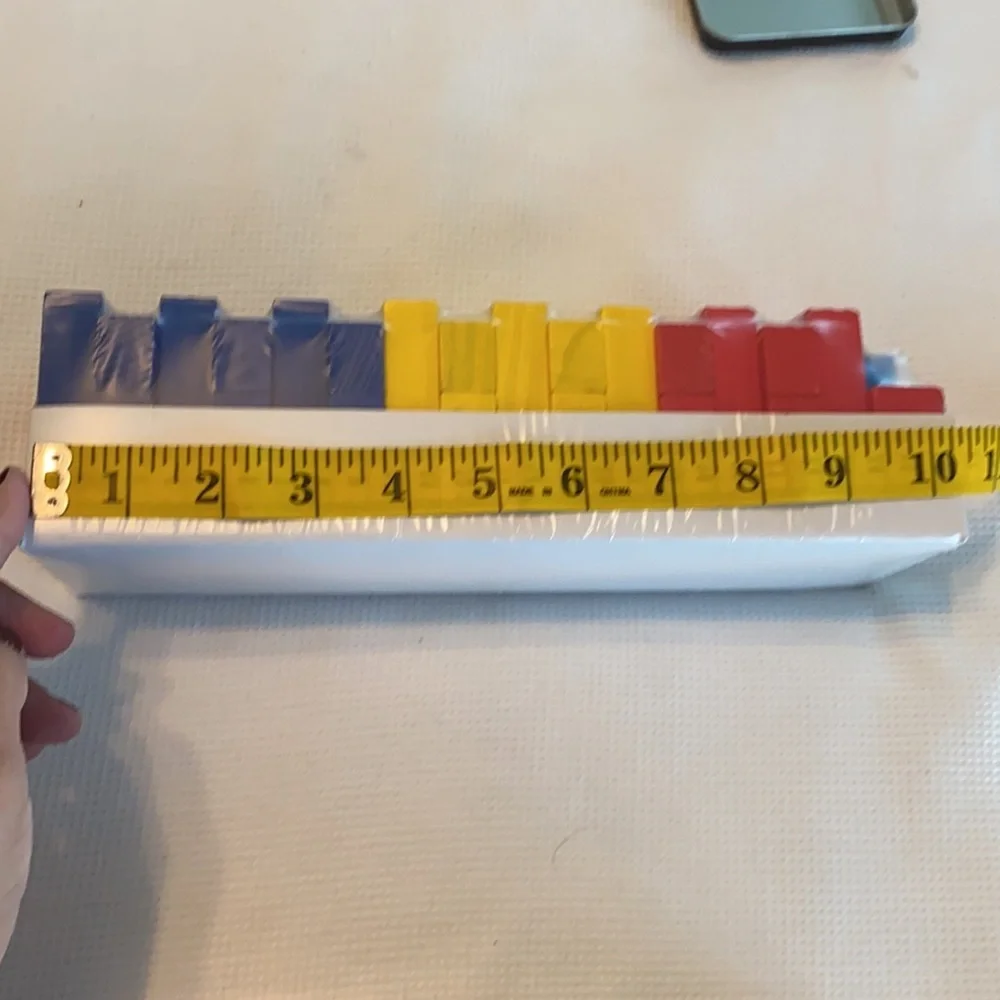 Rainbow Jumbling Tower a game of Strategy Tin box 48 Pieces Ages 6+